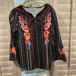 3 fashion tops never worn in size large